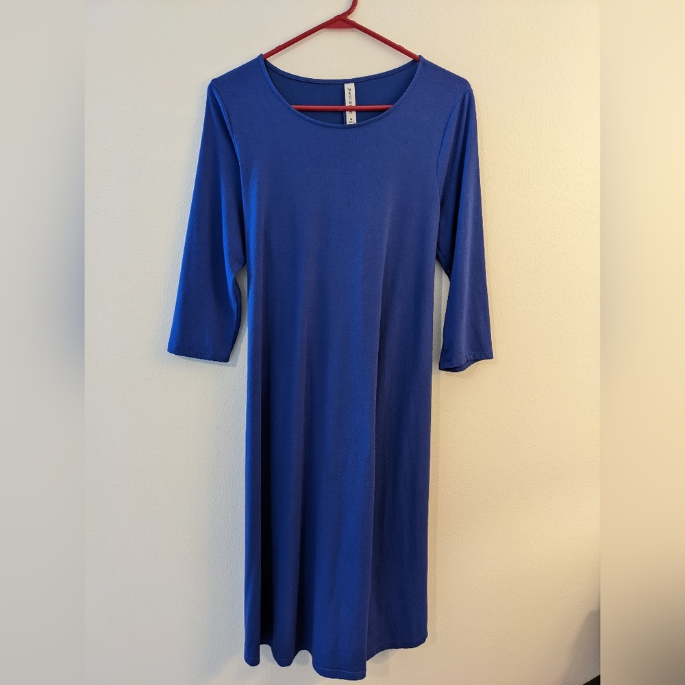 Zenana blue midi t-shirt dress crew neck with pockets